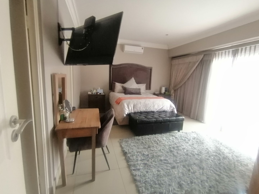 4 Bedroom Property for Sale in Wild Olive Estate Free State